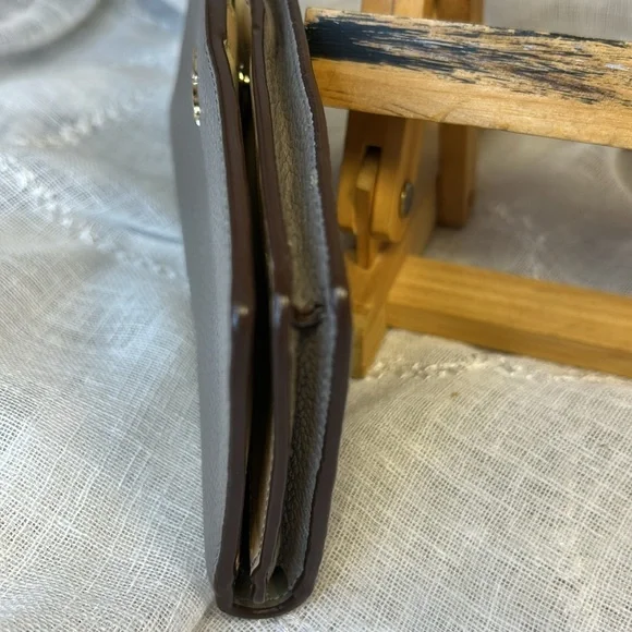 NWOT Coach bifold long leather wallet - Picture 6 of 16